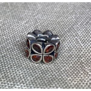 Authentic Chamilia Limited Edition Christmas Holiday Twinkle Bead Charm Red 2010